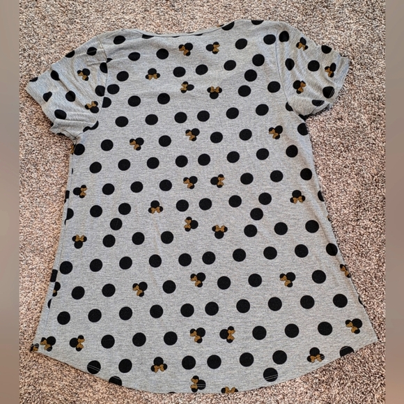 DISNEY LuLaRoe Minnie Mouse Tshirt- Size L - Picture 4 of 4